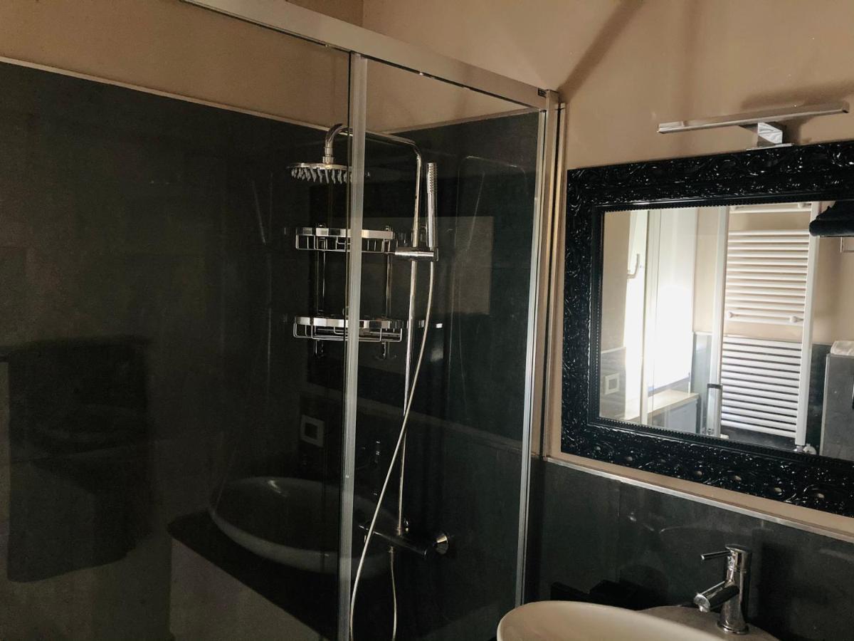 Bilocale_Torino_Deluxe Apartment Bagian luar foto